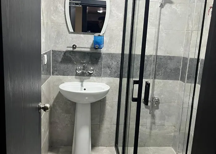 Kılıç Airport * Esmirna