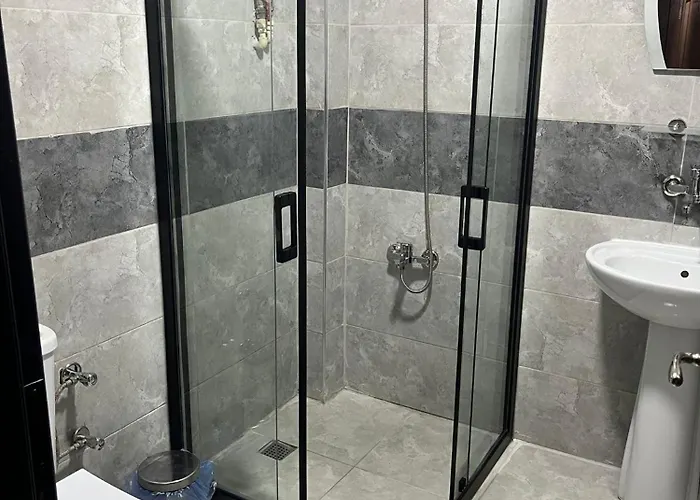 Kılıç Airport * Esmirna